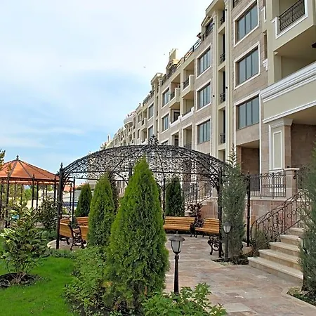 Gardenia Palace Hotel 3*